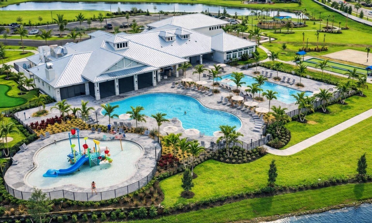 Lakewood Ranch Villa | Brand-New Villa/Resort Amenities New Furnishings