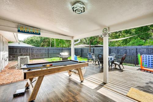 Bearss Plaza House | Breezy Lutz Home w/Patio: Perfect for Long Stays