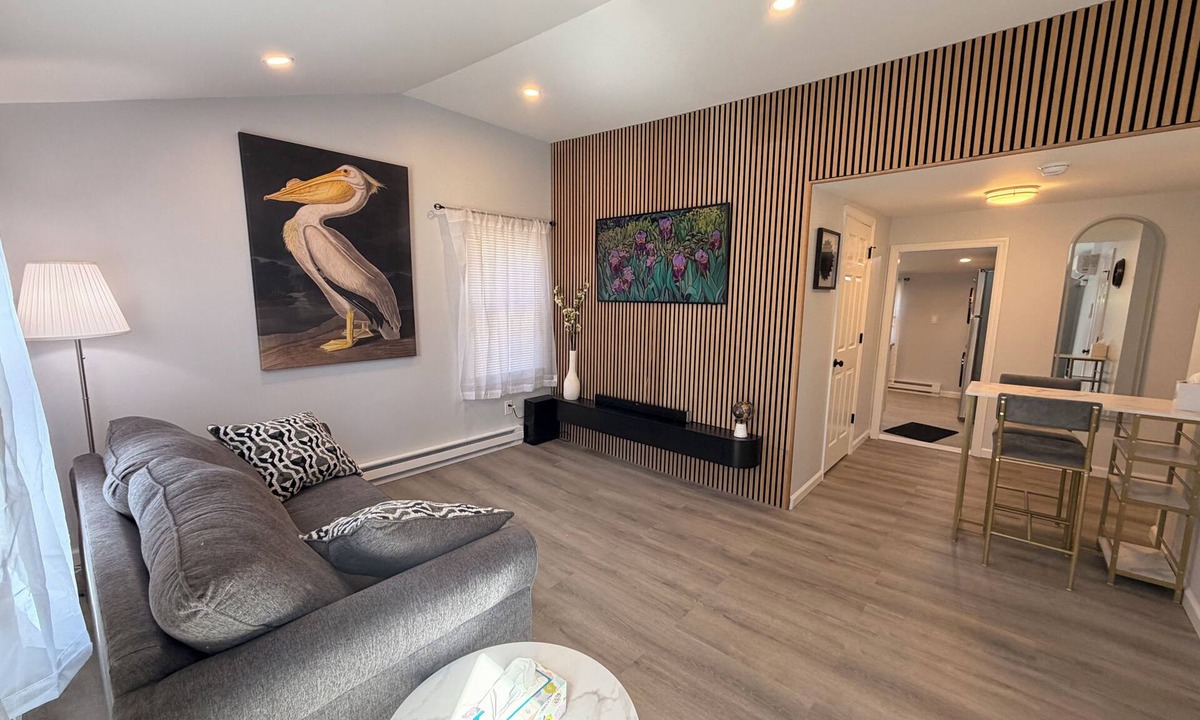 Bridgehampton House | Bridgehampton, NY cottage near Sag Harbor, NY. Elegant and modern.