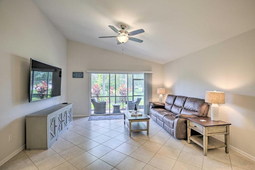 Botanica Lakes House | Bright & Airy Fort Myers Home w/Pool Access!