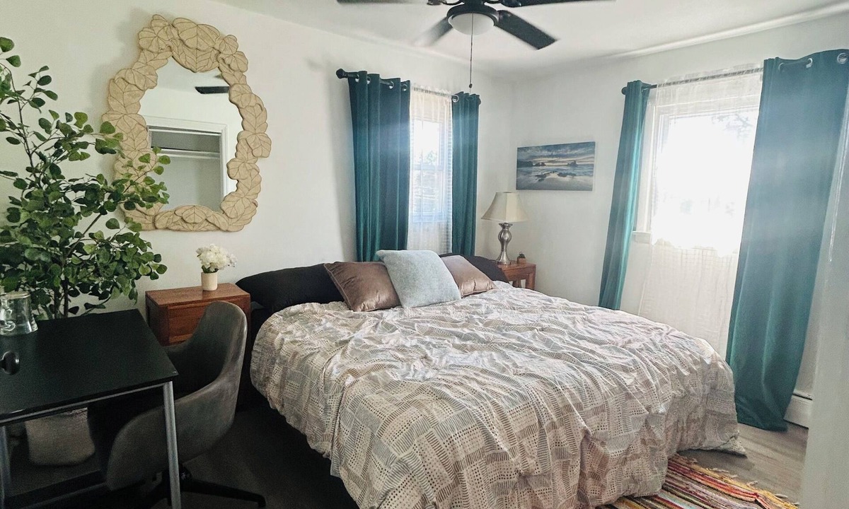 West Belmar House | Casa de Summer at Belmar Beach, NJ! Walk to beach, bars, restaurants & marina