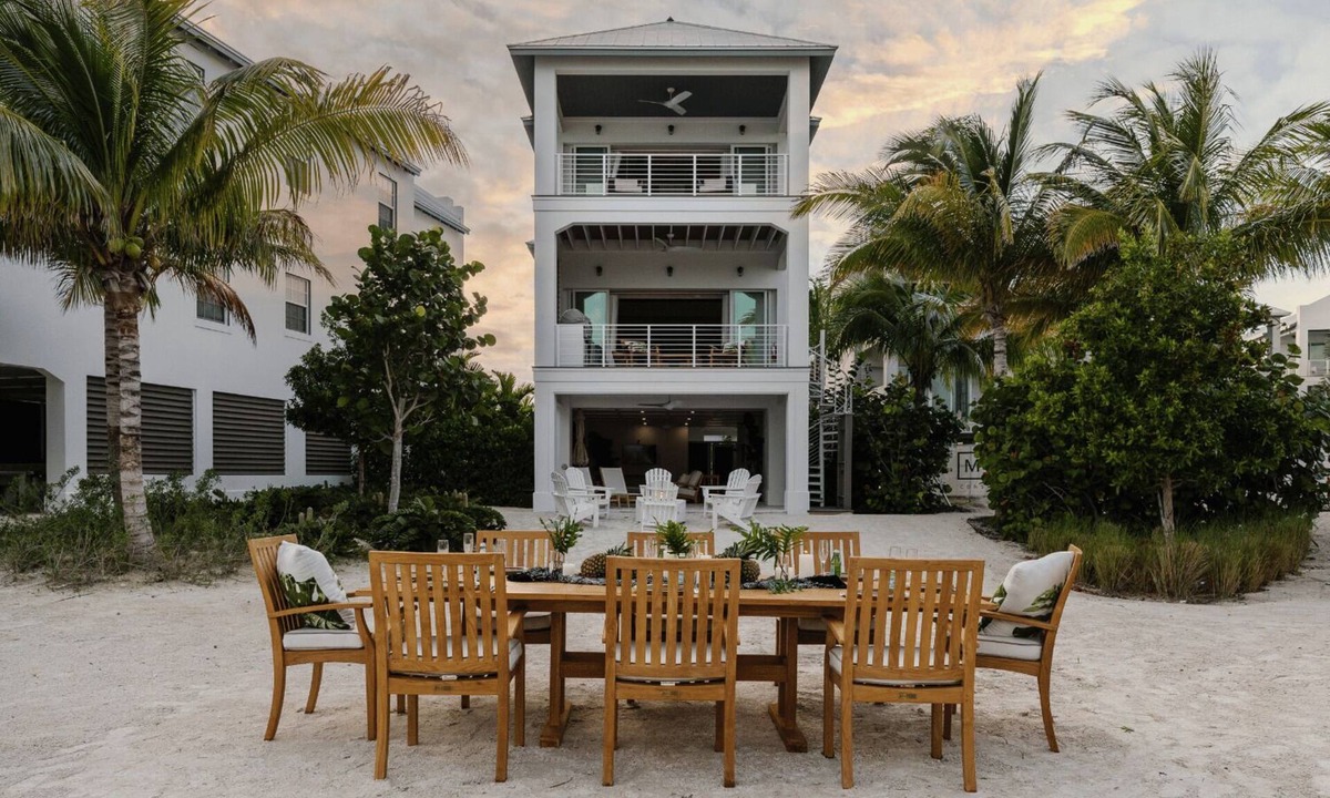 Marathon House | Casa Pilar at Seaglass Cove