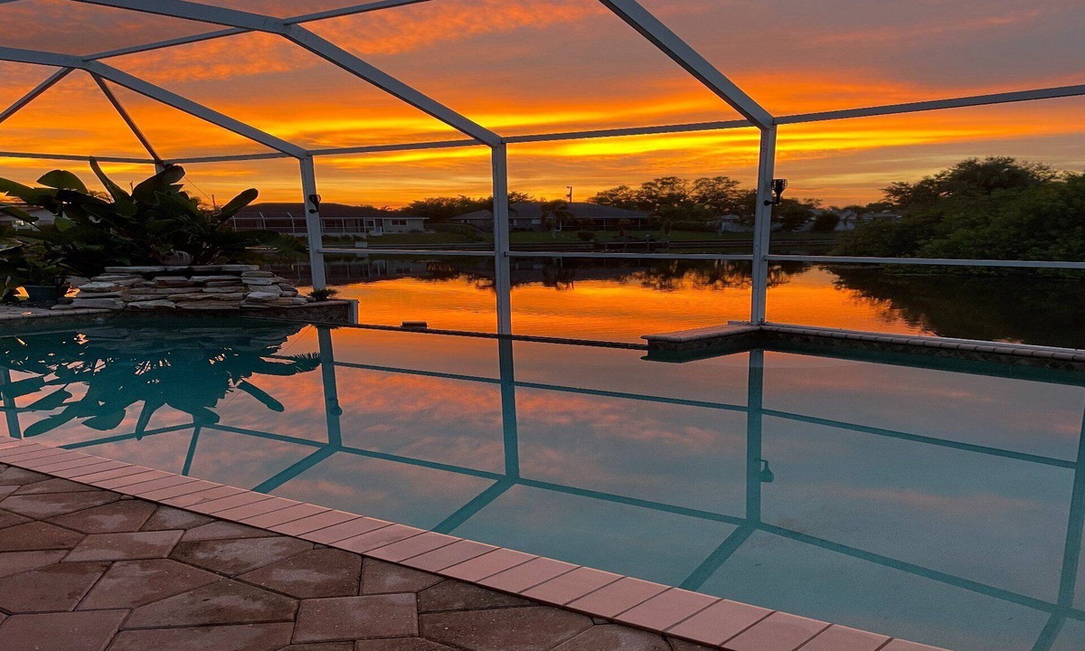 Fort Myers House | CC2101 Summary: Cape