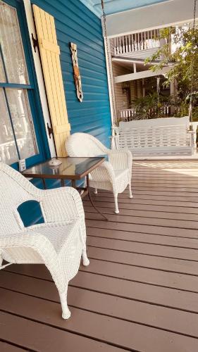 Downtown Historic District Apartment | Charming Historic Downtown Apartment