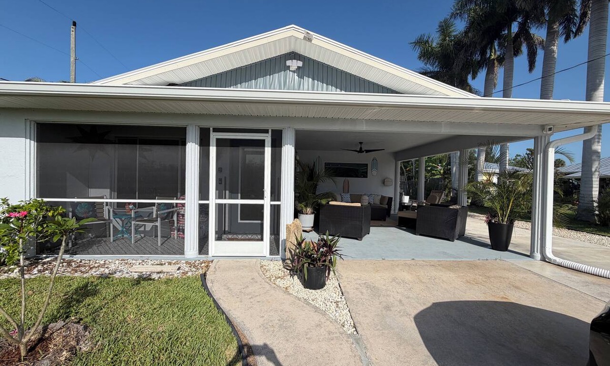Saint James City House | Chasing Waves 2-bedroom on Pine island at Tropical point in Saint James City