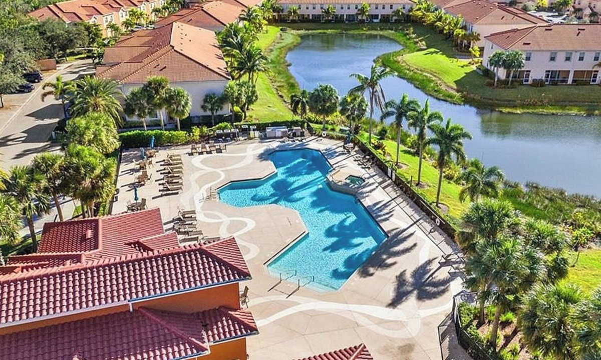 Fort Myers Condo | Chateau Marbella
