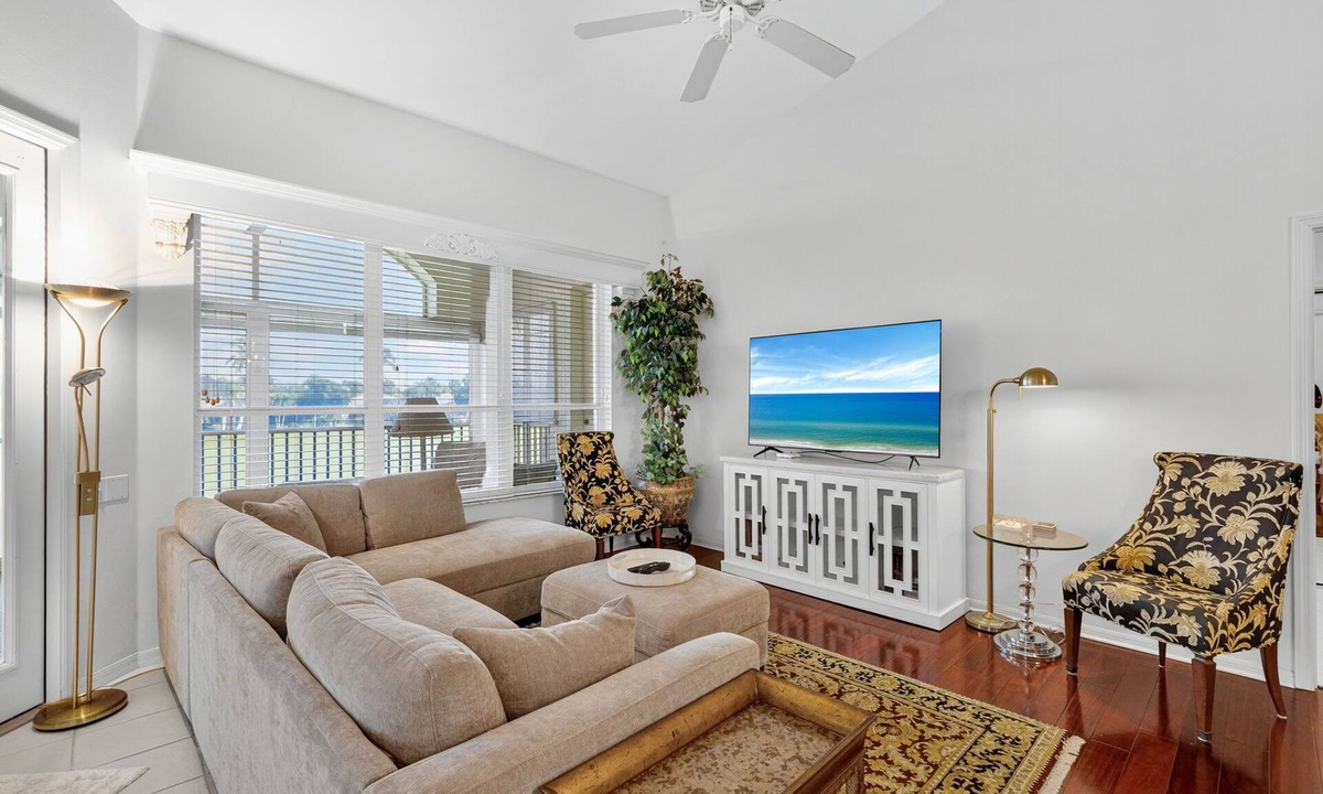 Tropical Cove House | Coastal Fairway at Lexington CC Golf Village