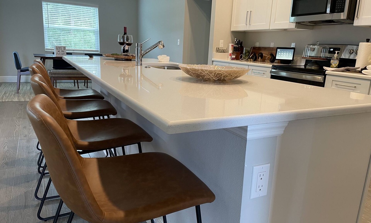 Port Saint Lucie House | Comfort and Convenience in Port St. Lucie - near Tradition. A Perfect Getaway!
