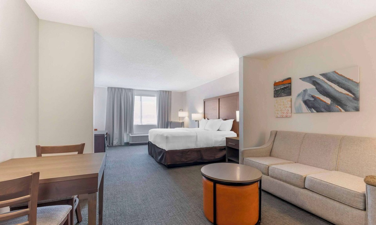 Chestertown Hotel | Comfort Inn & Suites Chestertown