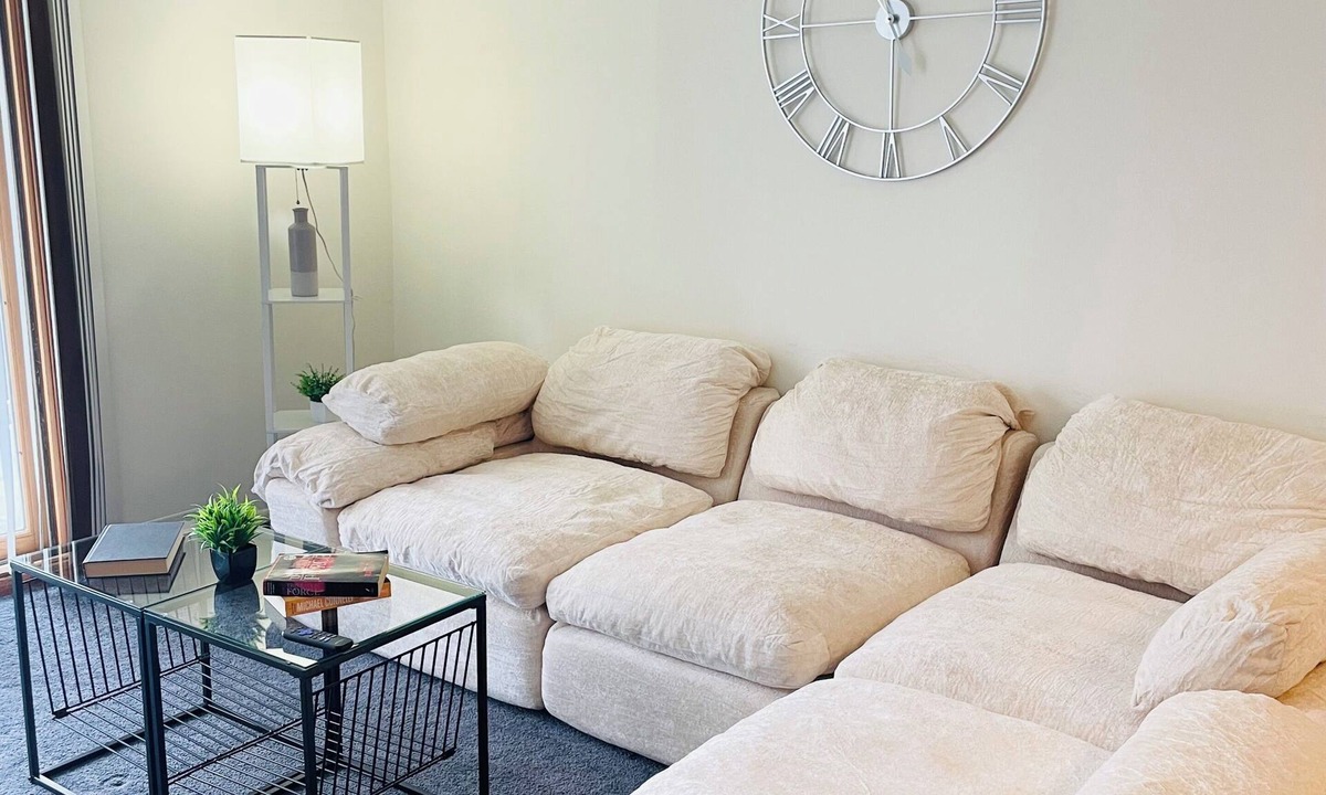 Elkins Park Apartment | Comfortable 2BR/2BA | Great Monthly Rates