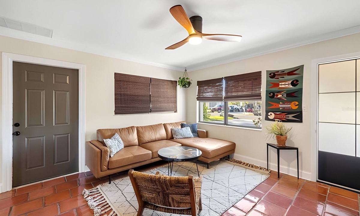 Nokomis House | Comfortable Retreat in Nokomis