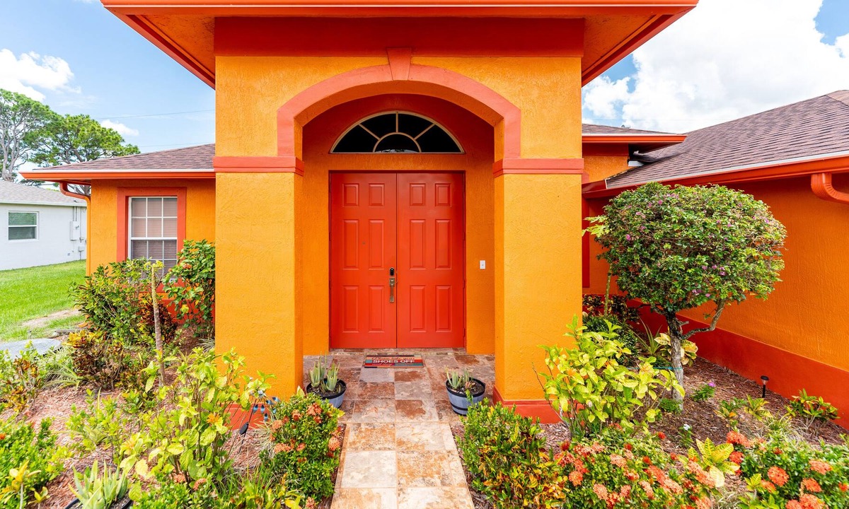 Port Saint Lucie House | Complete Family-Friendly Vacation Home with Patio and Amazing Fruit Garden!