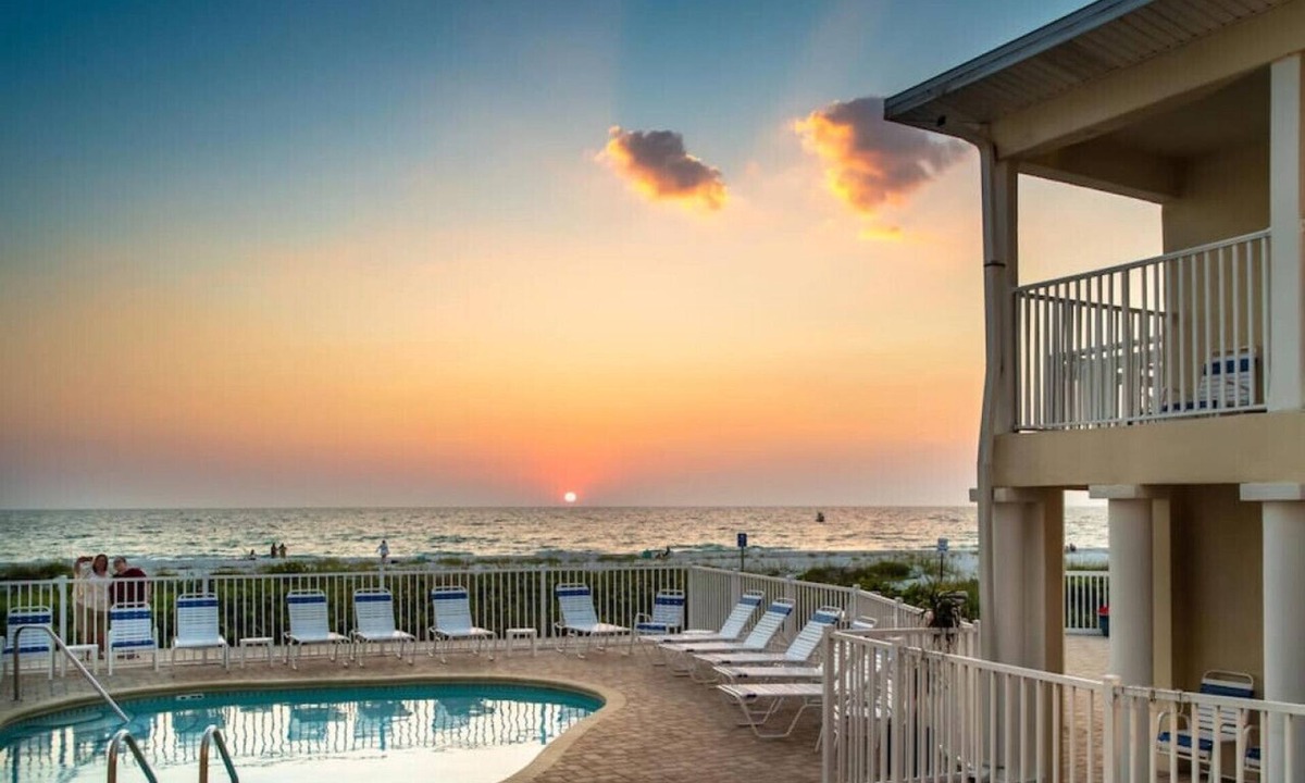 Belleair Beach Condo | Condo On The Beach - Ocean Side View Balcony