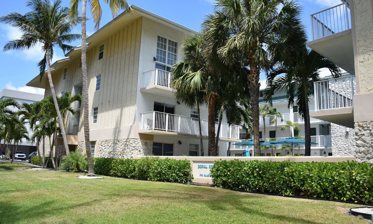 Key Biscayne Hotel | Coral Reef at Key Biscayne