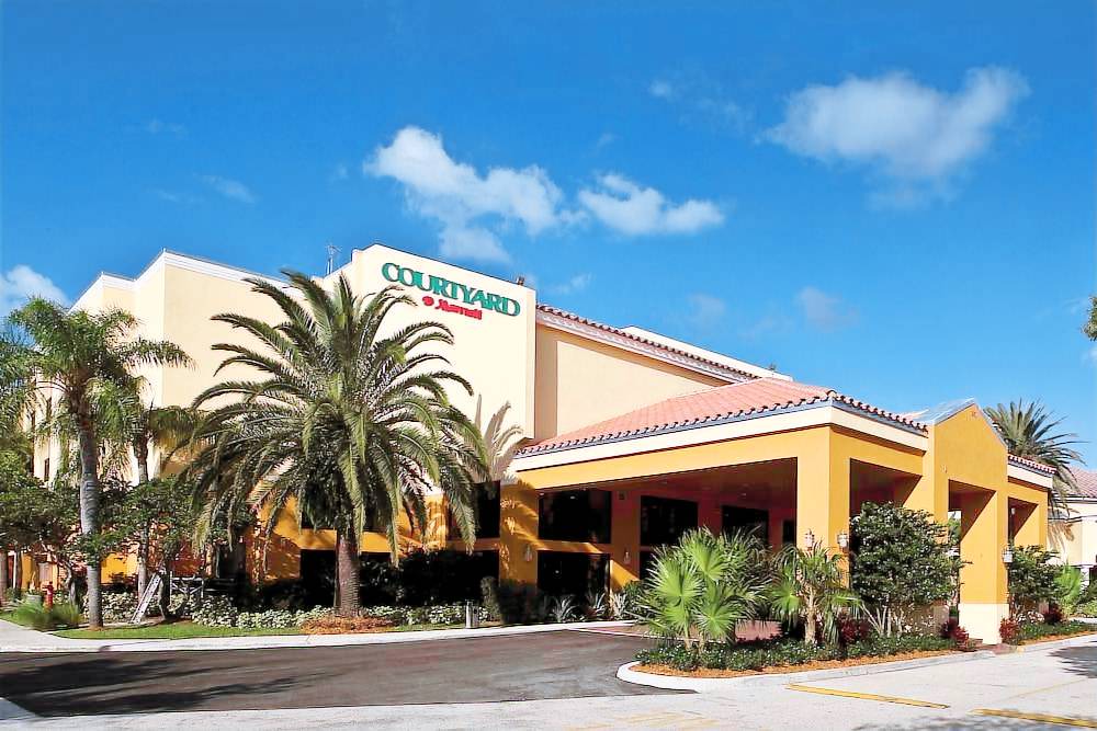 Boynton Beach Hotel | Courtyard by Marriott Boynton Beach