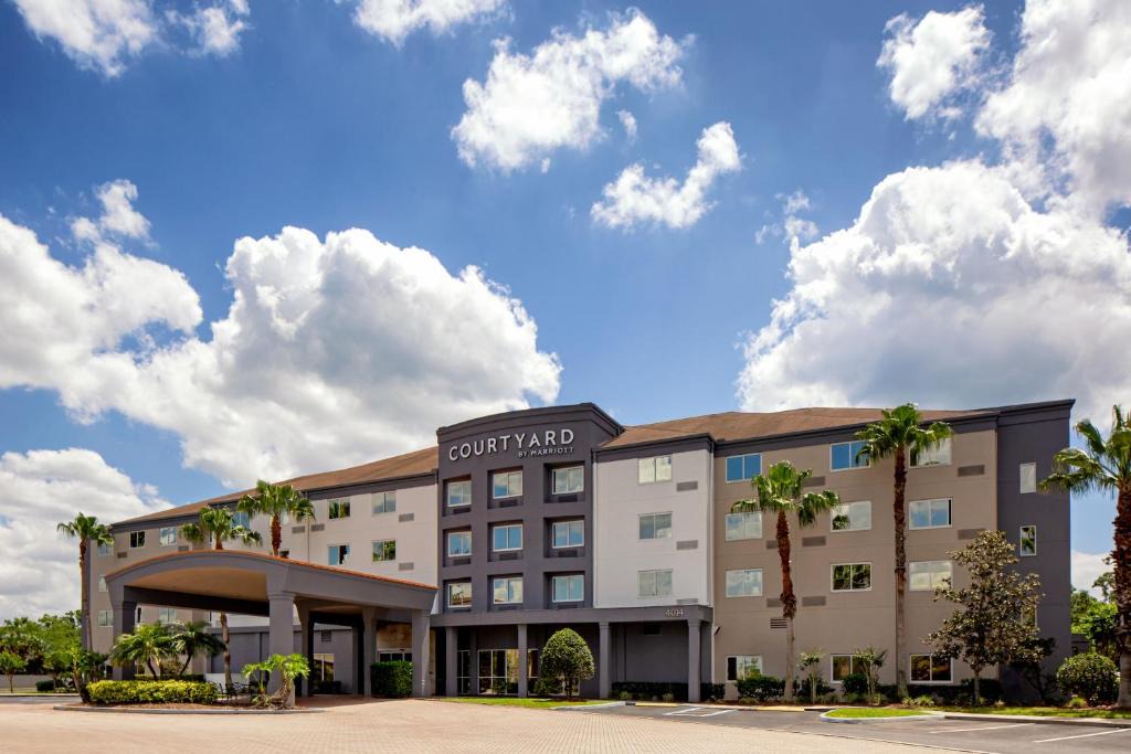 Oldsmar Hotel | Courtyard Oldsmar