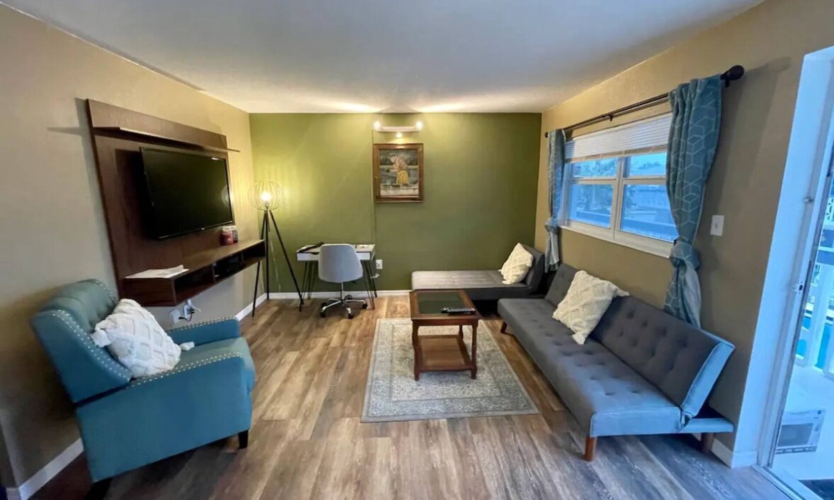 Cape Caneveral Beach Gardens Apartment | Cozy 1-bedroom apartment in wonderful Cape Canaveral