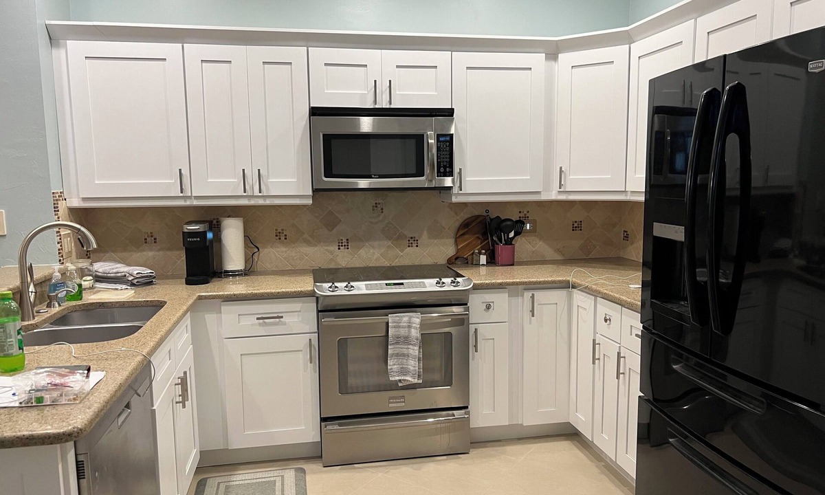 Tropical Cove Condo | Cozy 2 bedroom/2 bath condo near health park - Fort myers great for travel RN