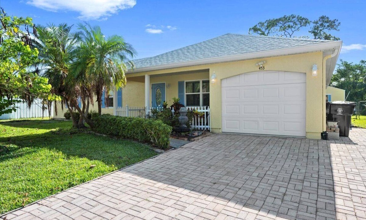 Port Saint Lucie House | Cozy 3BR Retreat – Close to Beaches, Golf & Dining!