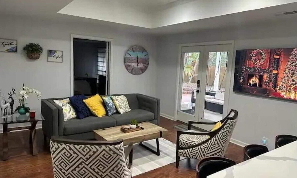 Johns Creek Apartment | Cozy basement in Alpharetta