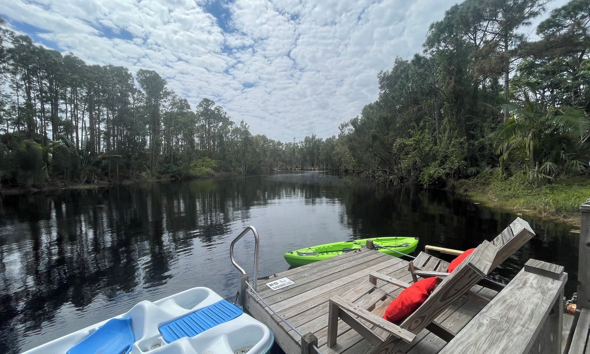 Port Saint Lucie House | Cozy Lakeside Retreat