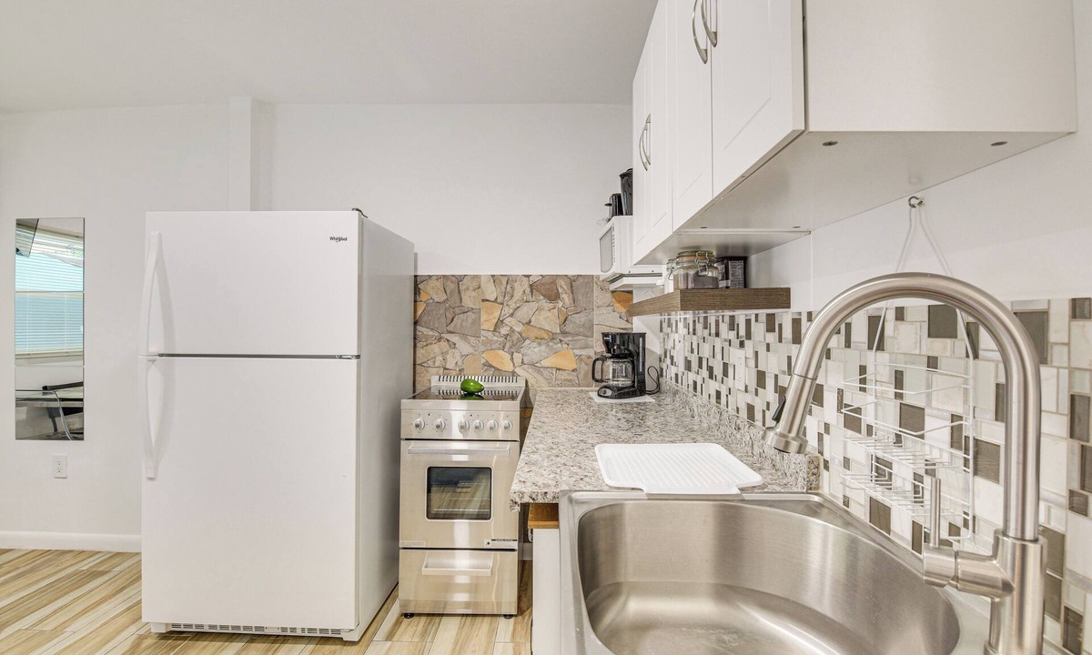 West Little Havana Cottage | Cozy Miami Cottage: 5 Mi to Dtwn!