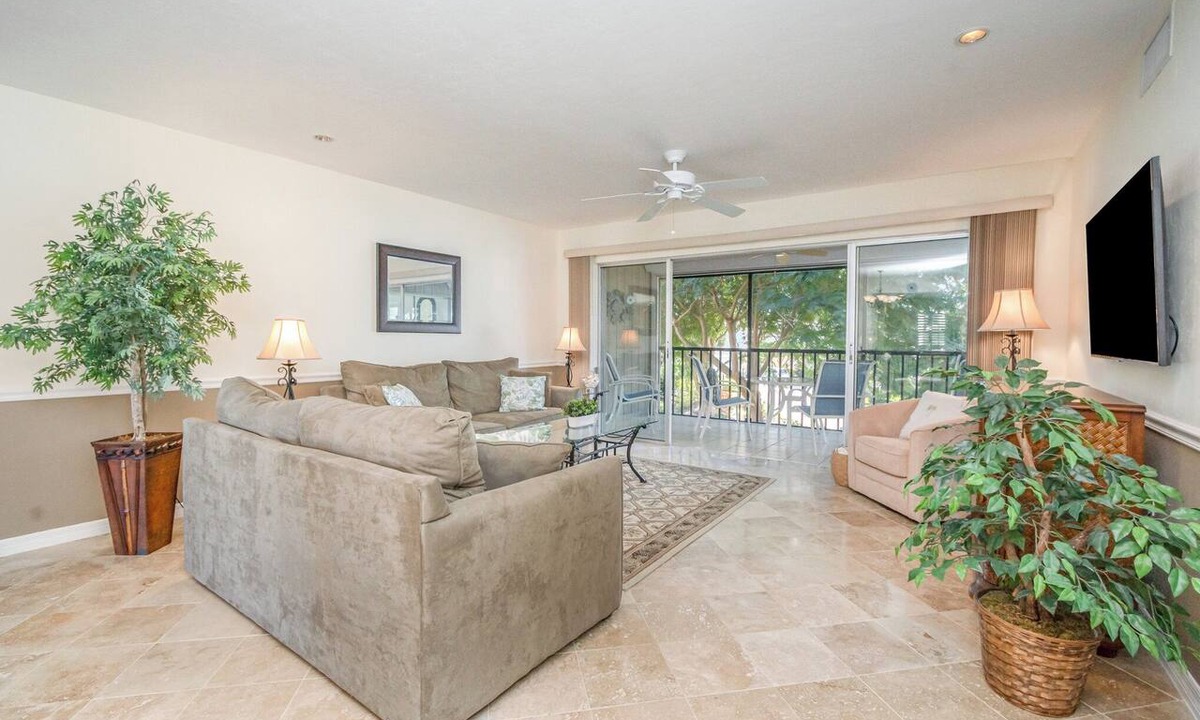 Imperial Golf Estates Condo | Cozy Vacation Home in North Naples