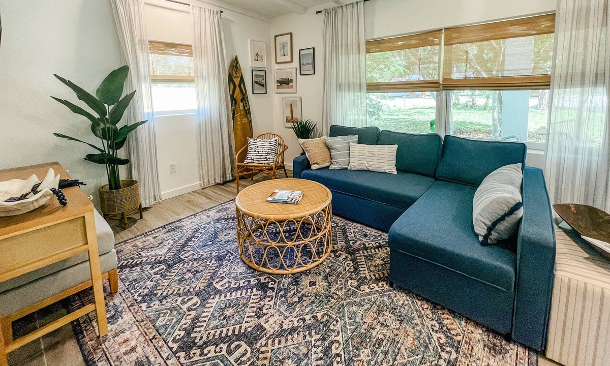 Melbourne Village Cottage | Curly’s Cottage, a vintage coastal retreat