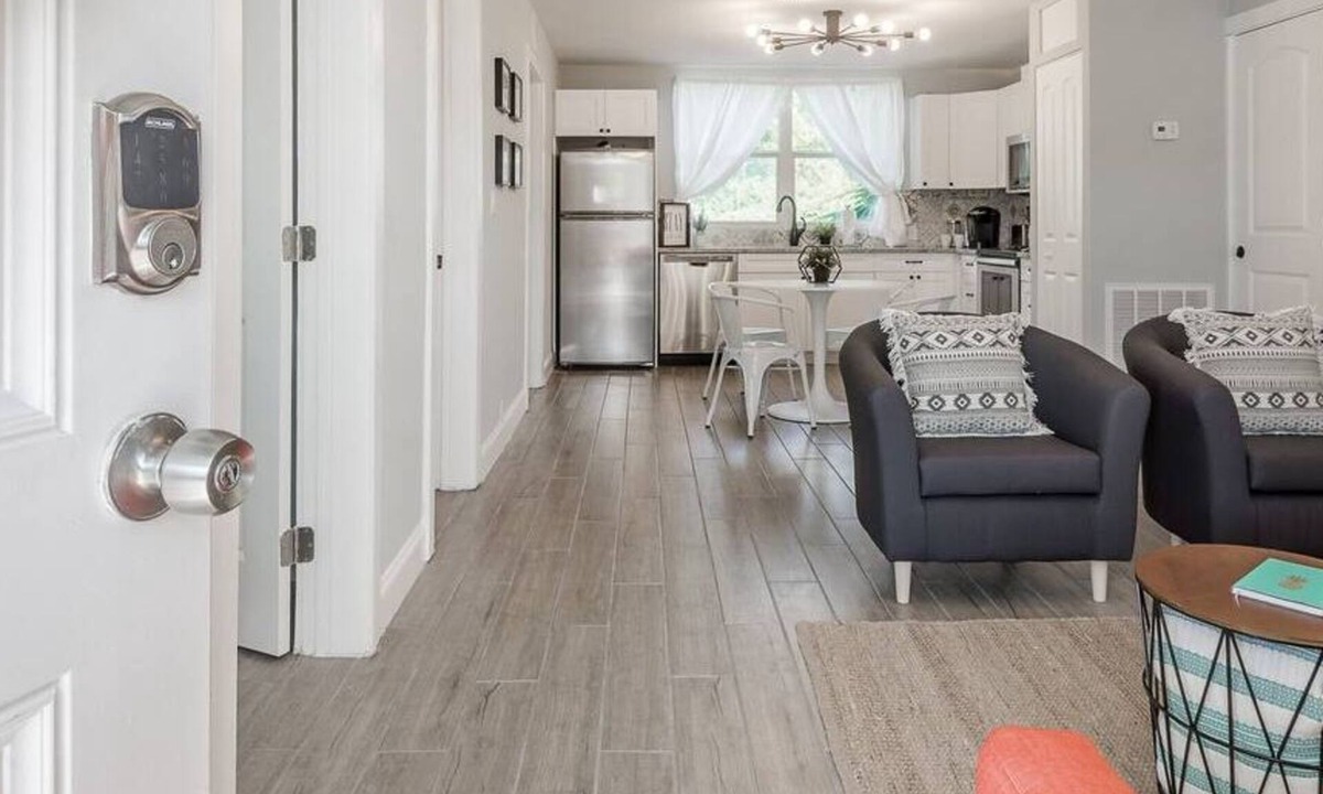 Ybor City House | Delightful and Quaint 3BR/2BA Ybor Bungalow
