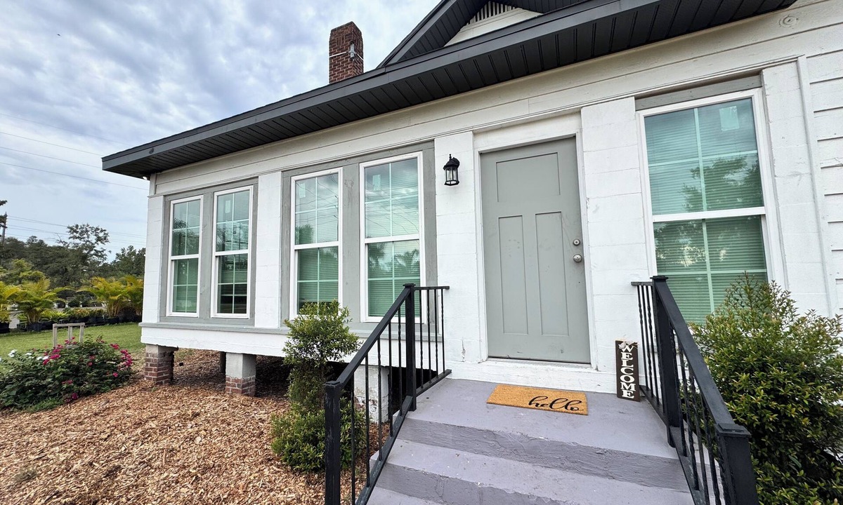Land O' Lakes Apartment | Delightful studio with AC in Land O' Lakes