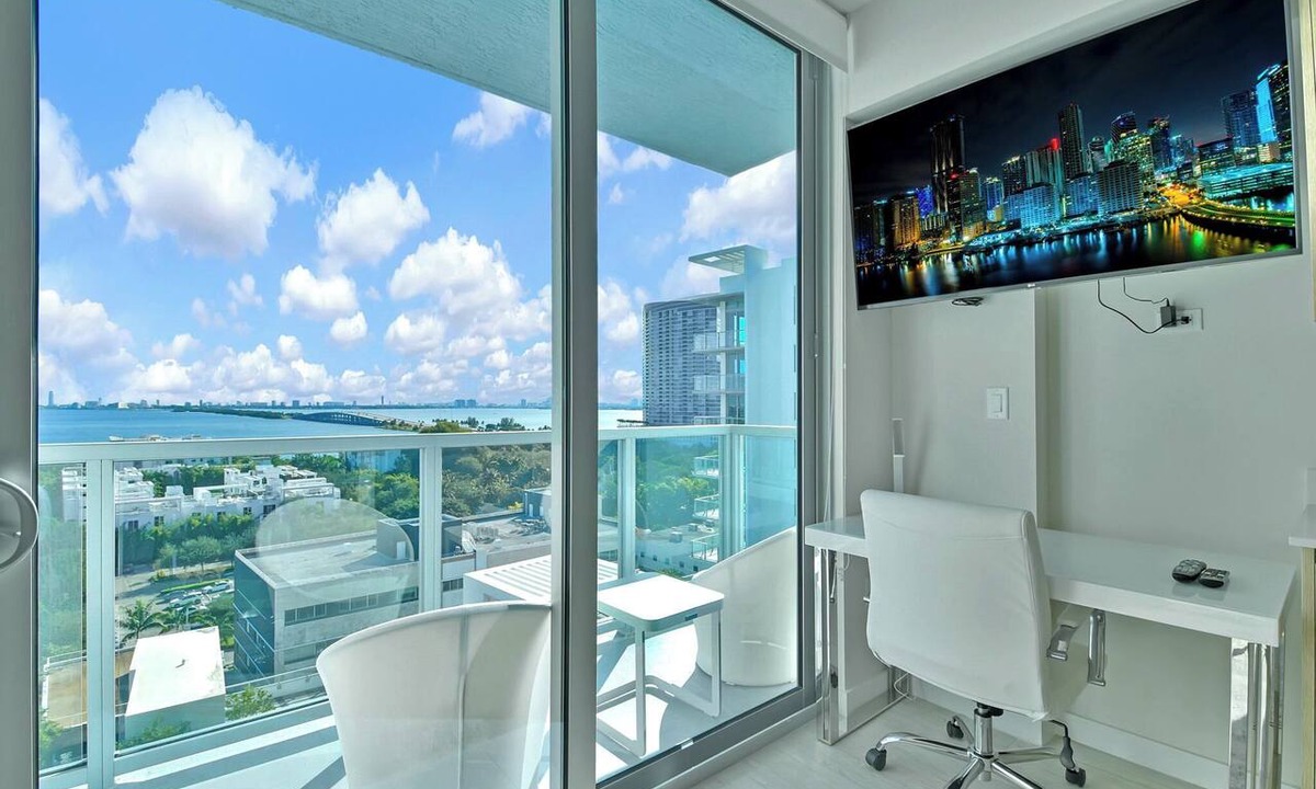 Northeast Miami Condo | Design District Studio · City View · Free Parking