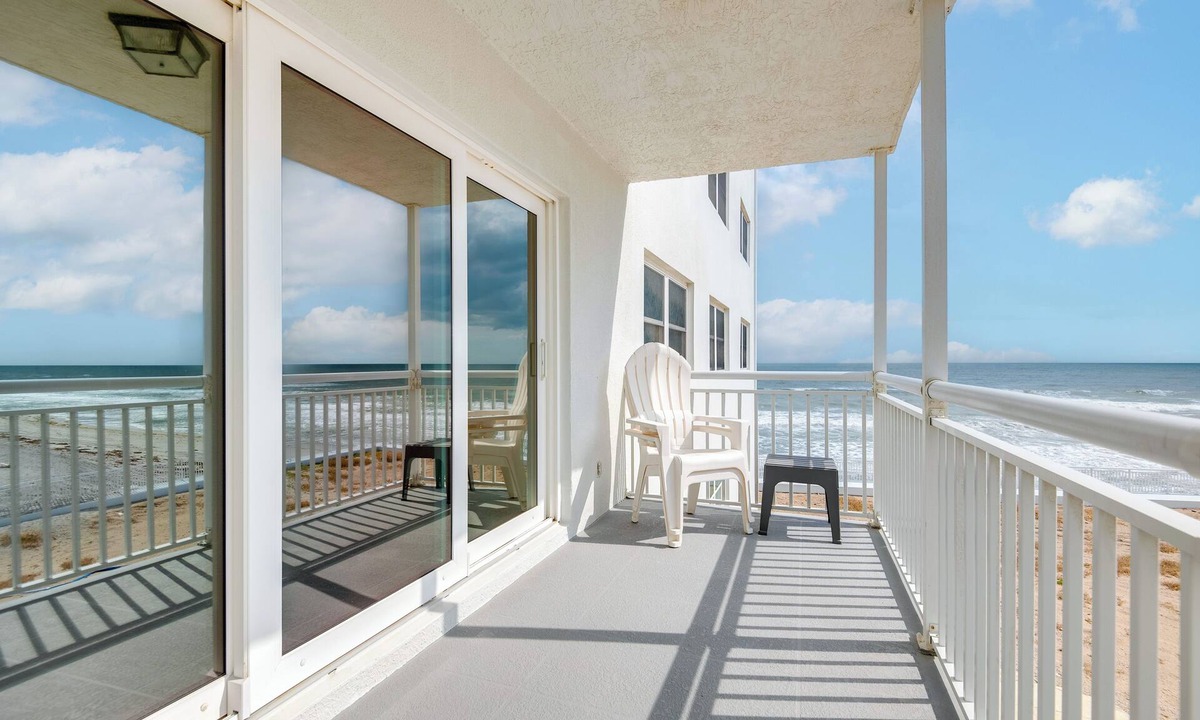 South Patrick Shores Apartment | Direct Beach Access & View: Satellite Beach Condo!