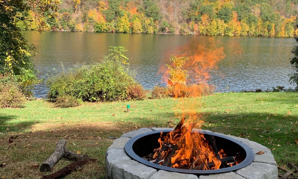 Brookfield House | Direct Lakefront Home on Lake Lillinonah with Elevator Access.