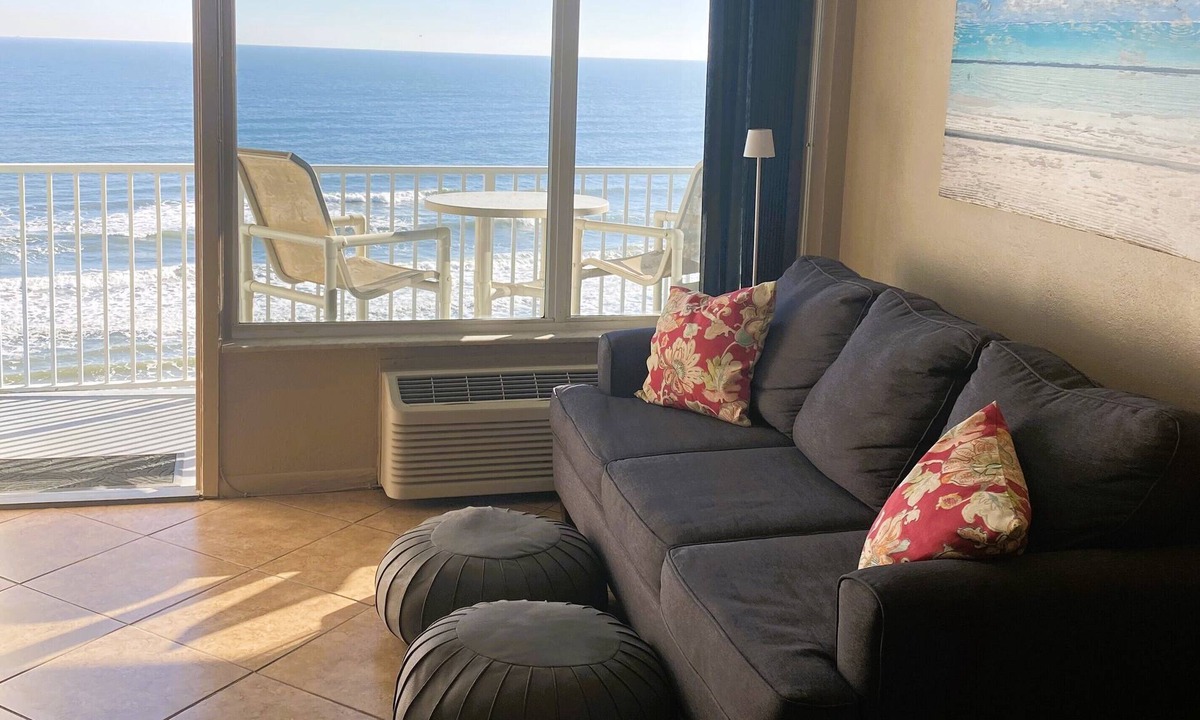 East Daytona Apartment | DIRECT OCEAN VIEW BALCONY-STUDIO Read "About this property" below.