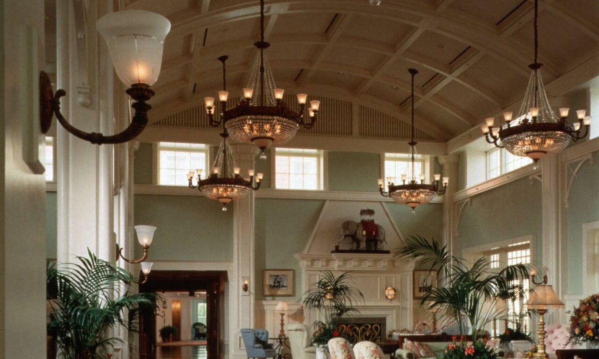 Bay Lake Hotel | Disney's BoardWalk Inn