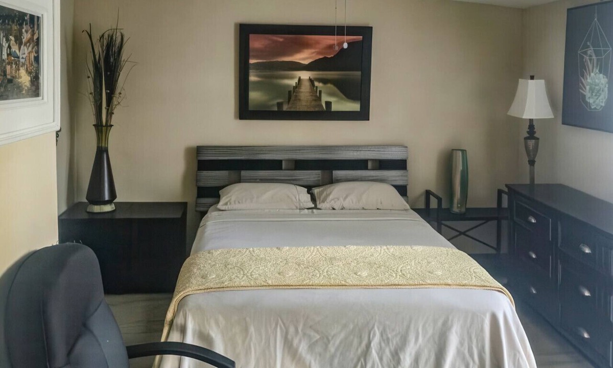 Port Saint Lucie House | Efficiency Apartment Studio - Port St. Lucie