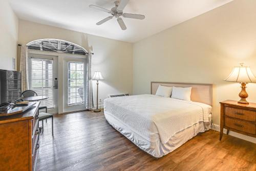 Naples Apartment | Everglades Studio w/Resort Amenities & Porch!