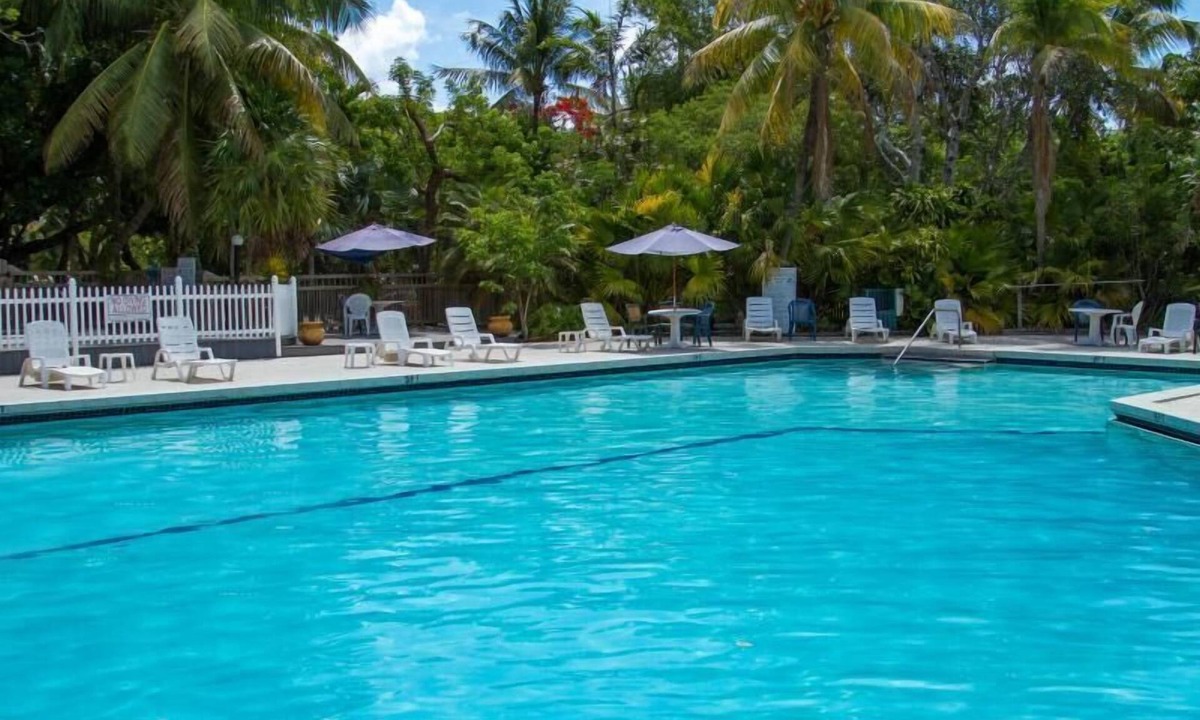 Marathon Resort | Family and Friends Getaway! 2 Pet-friendly Units, Onsite Pool and Tennis Courts