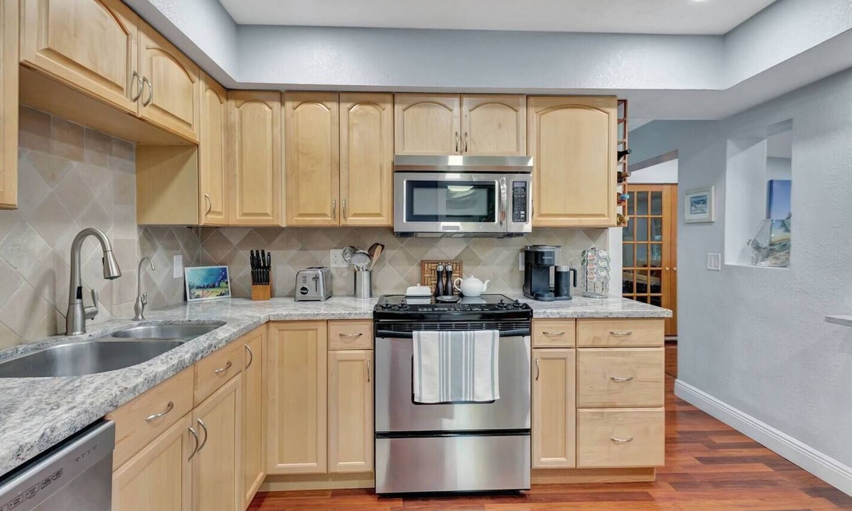 Florida North Atlantic Coast House | Family Friendly ~ Pool ~ Hot Tub ~ Grill