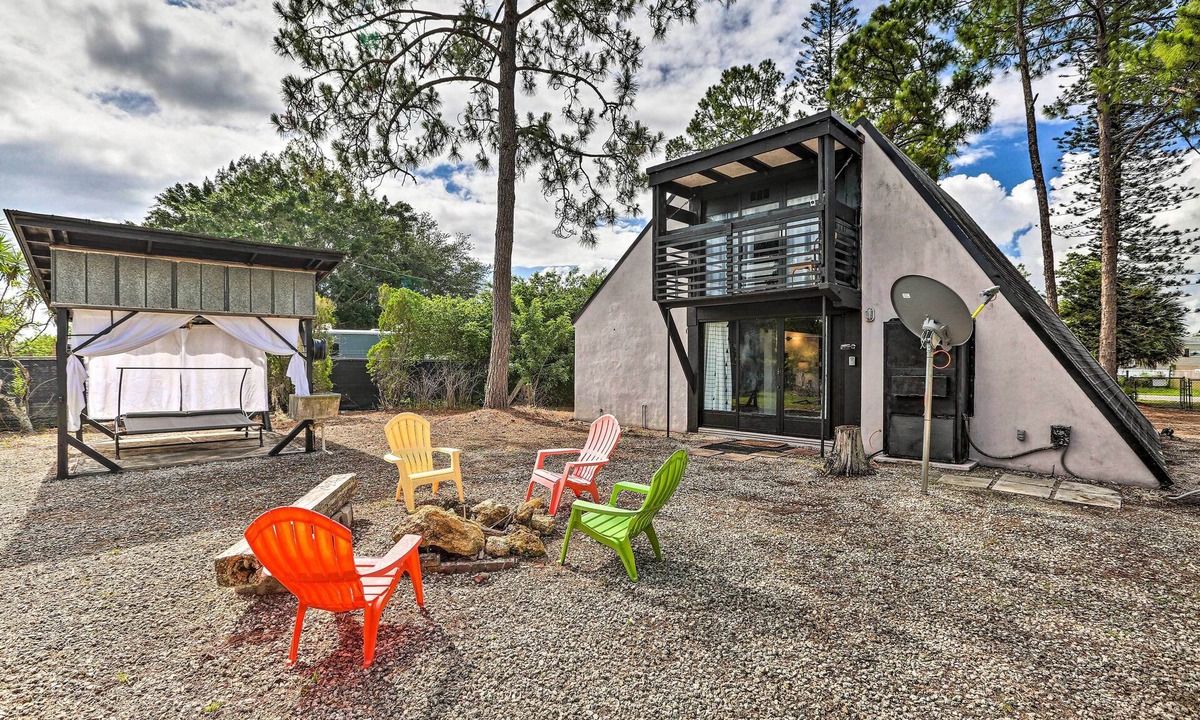 Clewiston Cabin | Fish & Play on Lake Okeechobee: Cabin w/Fire Pit