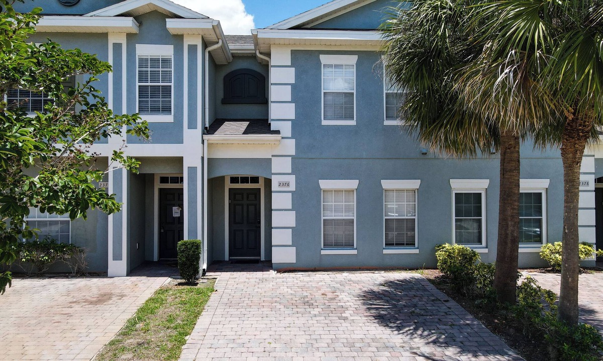 Kissimmee House | From $110,4br/3ba TownHome with spa,Near Disney,Seaworld and convention center