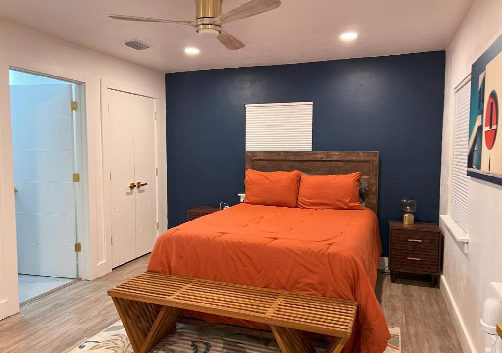 Tallahassee Apartment | Fully Furnished Executive Housing - Whole House - Mabry Manor