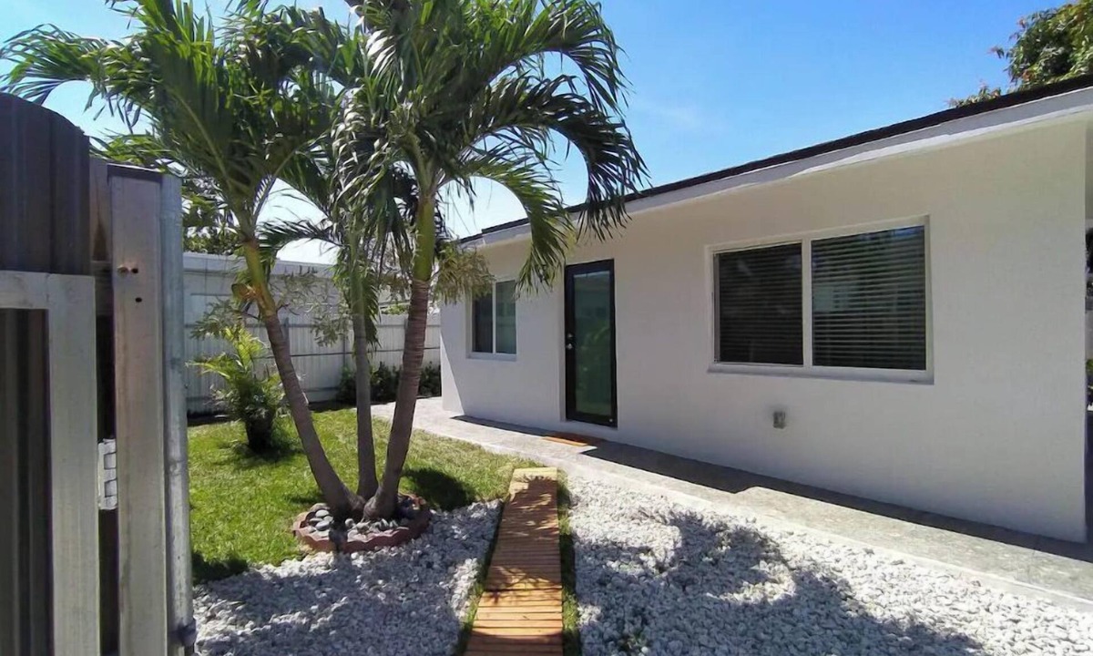 Flagami House | Fully renovated and 5 min away from Miami Airport