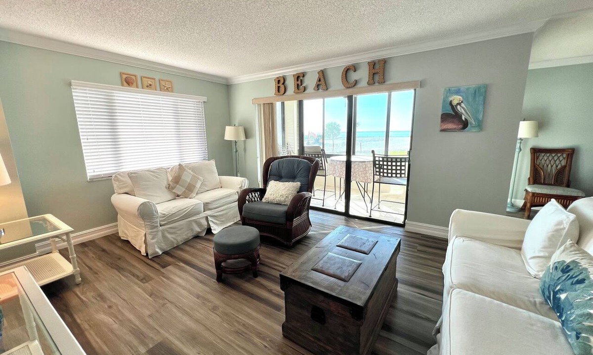 South Island Condo | Get your Beach On! Sandarac A211 at DaBeach: 2/2 private condo (sleeps 6) Direct Beachfront complex