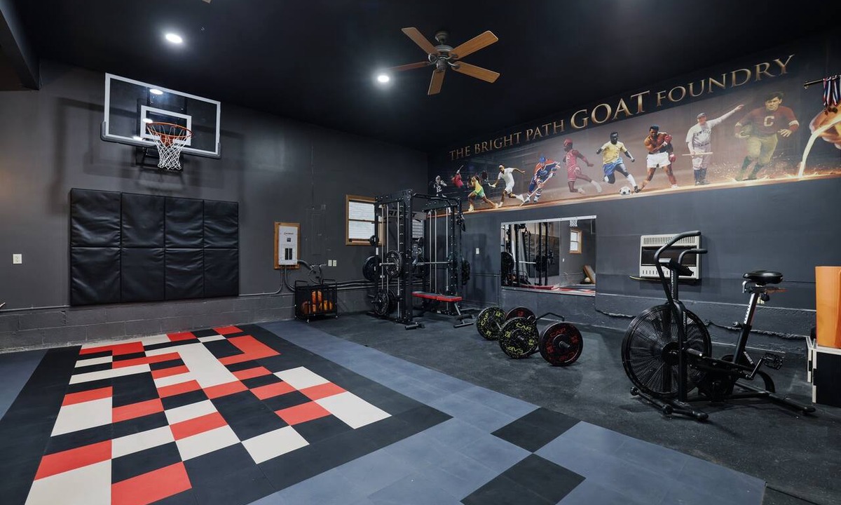 Jim Thorpe House | GOAT House | Sports Retreat + Indoor Bball