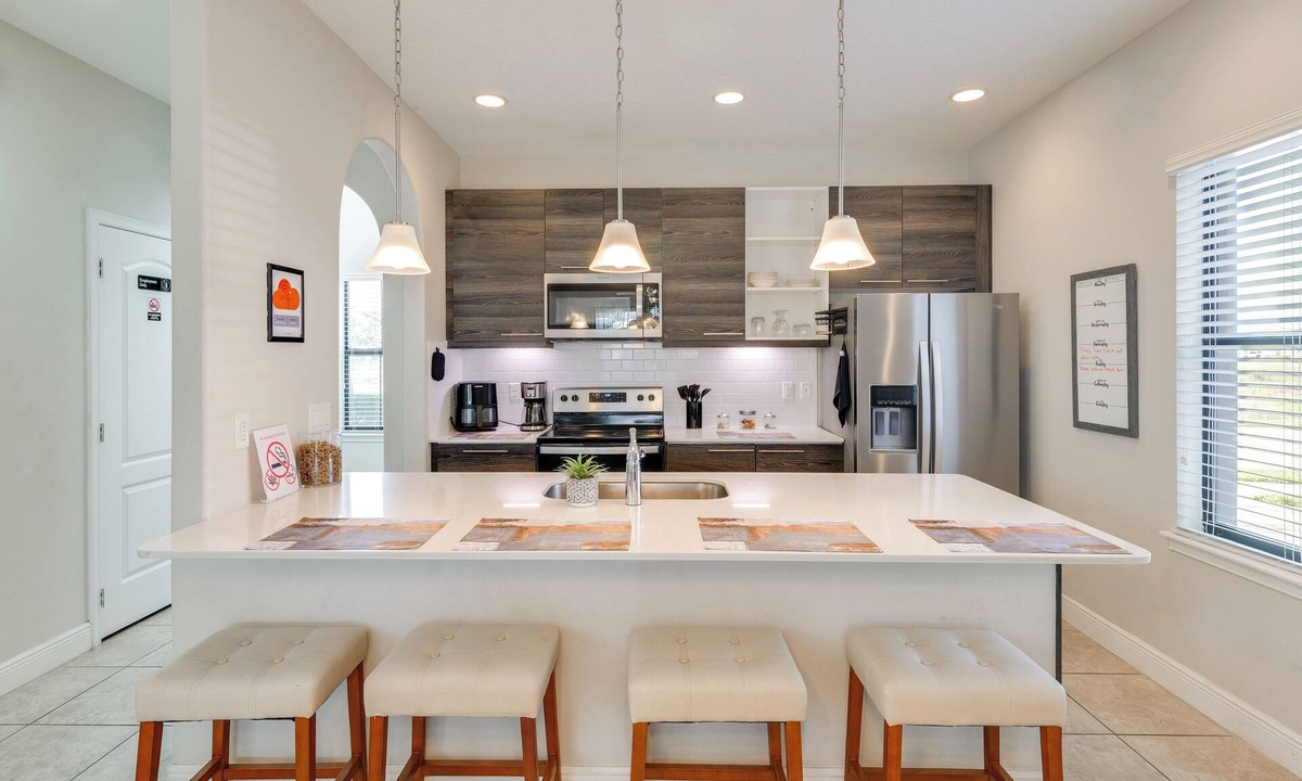 Haines City Cottage | Golf, Dine & Unwind Poolside! Haines City Getaway