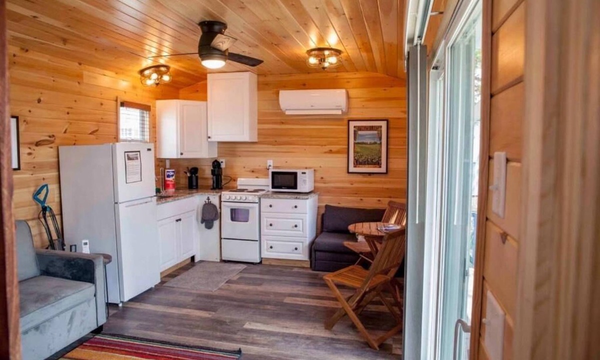 Hammondsport Cottage | Gorgeous 2-bedroom cottage in charming Hammondsport awaits you