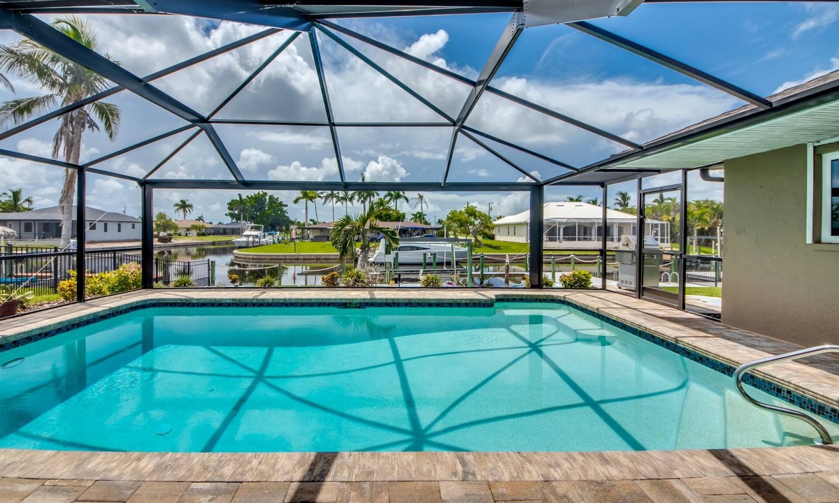 Caloosahatchee House | Great for Sunbathing & Sunsets, 34 reviews