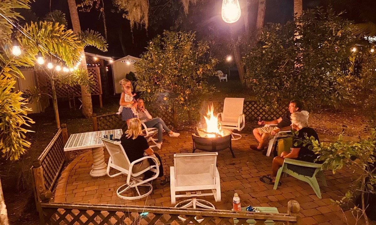 Englewood Cottage | Guava Cottage in quiet Olde Englewood