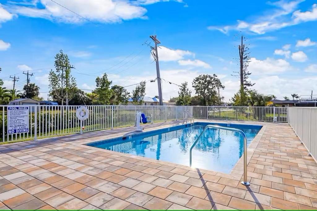 Yacht Club House | Gulf Access with Boat Slip, Heated Saltwater Pool, Dog-Friendly-Bacino Vista #307 - Roelens